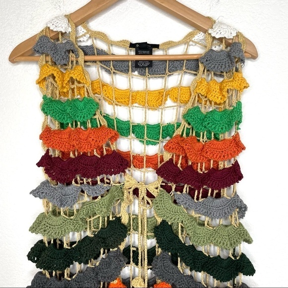 Crochet open front  scalloped vest medium - Picture 5 of 14